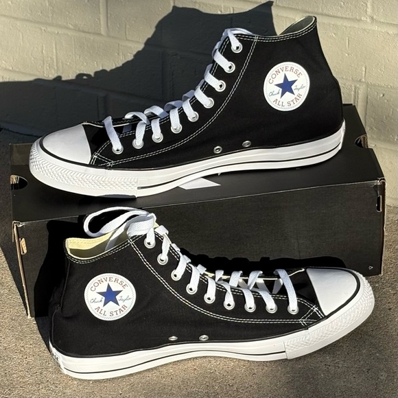Converse Other - Converse Chuck Taylor All Star Canvas Unisex High Top Black Unisex M-15 W-17